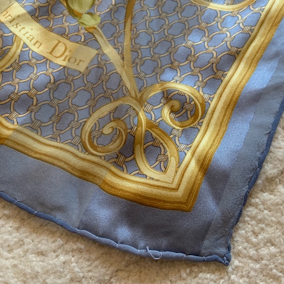 Christian Dior Vintage Silk Scarf. - Picture 7 of 7